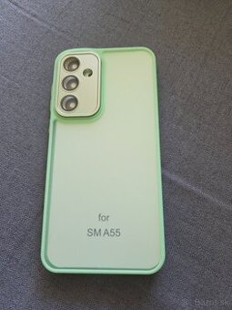 Cover zadný na Samsung A55 a svetlo zelený chráni fotoaparát