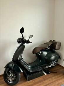 Vespa 946 Emporio Armani limited edition 0020 - 1