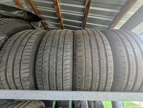 225/50R18 - 1