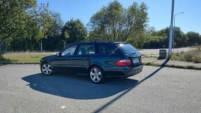 Mercedes-Benz E 500