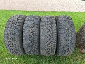 Zimné pneumatiky 235/55 R19  105V na SUV