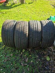 235/40R19 zimné pneu Barum - 1