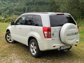 Predam SUZUKI GRAND VITARA 2011 4X4 kup. SK