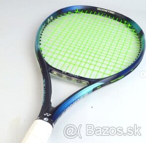 Yonex Ezone 100  300g tenisova raketa