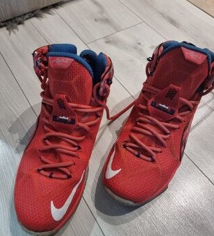 Tenisky Nike LeBron 12