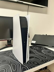 Playstation 5 s mechanikou