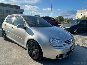 Volkswagen Golf V 2.0tdi 103kw manuál 6st