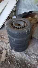 Pneumatiky 195/65 R15 Dunlop zimné s plecháčmi - 1