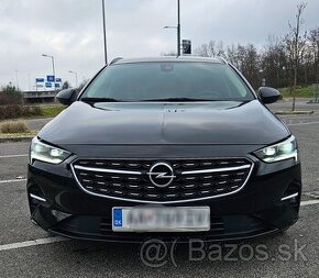 Opel Insignia 2021