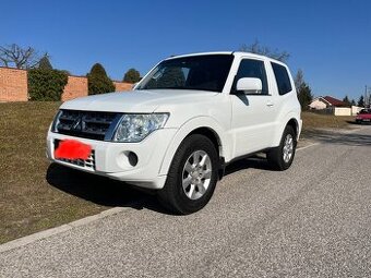 Mitsubishi Pajero 3.2 di-d 147kw 2012