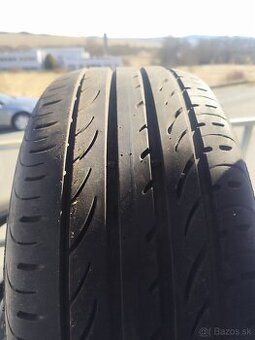 Pirelli p zero nero 245/45 ZR18 a Lassa  245/45 R18