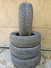 Predám 4-Zimné pneumatiky BFGOODRICH 195/65 R15