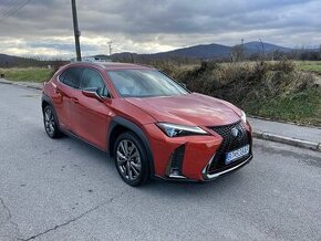 Lexus UX - 1