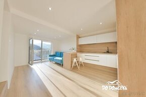 DO DOMČEKA | Slnečný apartmán s vlastným parkovaním, Podlavi