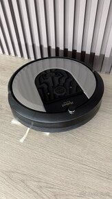 iRobot Roomba i7 - 1