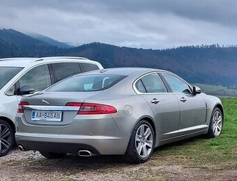 Jaguar XF 3.0 V6