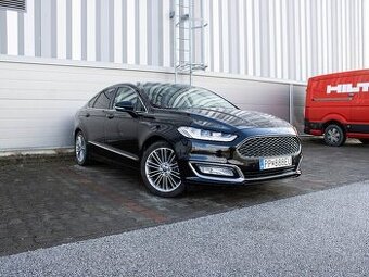 Ford Mondeo Vignale Hybrid