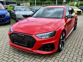 Audi RS4 COMPETITION MATRIX VIRTUAL B&O V-MAX NOVÝ VŮZ