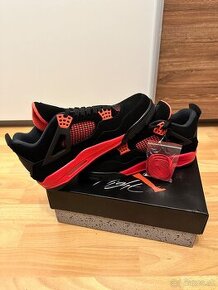 Nike Air Jordan 4 retro