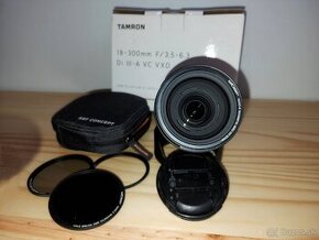 Tamron 18-300 mm f/3,5-6,3 Di lll-A VC VXD pre Fujifilm X