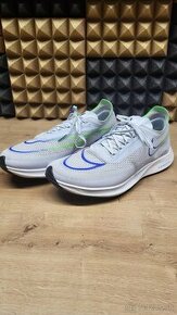 Bežecké tenisky Nike Streakfly - 1