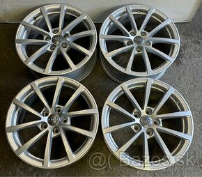 5x112 R17 Original Audi ET 36 strieborne - 1