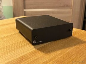 Predzosilňovač Pro-Ject phono box čierny