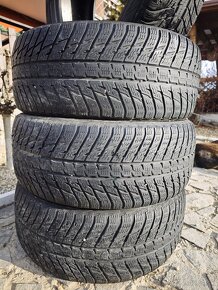 4 kusy NOKIAN zimné 265 50 R20 IIIV XL