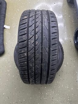 Matador Hectorra 3 215/40 R17 DOT 12/22 dezén 6mm