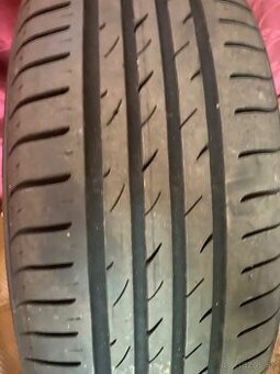 Nexen 205/60/r16