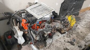 Nissan 2.7 td motor