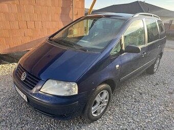 Volkswagen Sharan 1.9 TDi 7-miestny