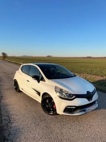 Renault Clio RS 4 Trophy 220 EDC