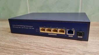 5 port gigabit POE switch, model SP-0402GFB, do 96W