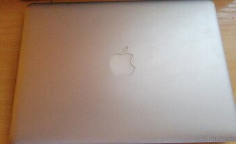 Apple MacBook Pro 2012