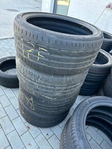 Bridgestone Potenza S001 245/35 R19 DOT19