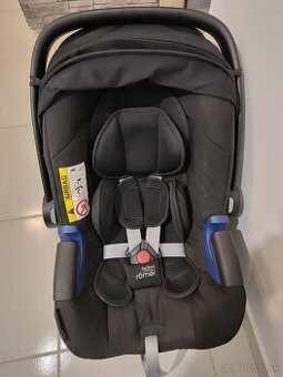 Autosedačka Britax- baby-safe i-size