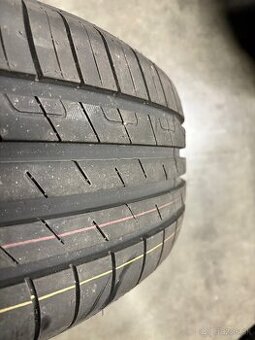 225/55R17