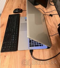 Toshiba Satellite L50-B-175 gold + Lenovo ThinkVision T23i-1