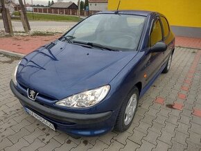 Peugeot 206 motor 1.4 benzín rok 2004 s ťažným