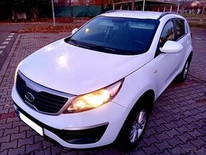 Kia Sportage 1,6 GDi 99KW Benzín, M6, ELEGANCE,