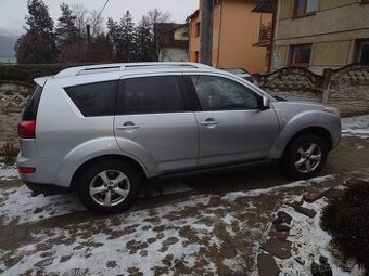 Peugeot 4007 2.2 HDi. Nafta manuál 115 kW