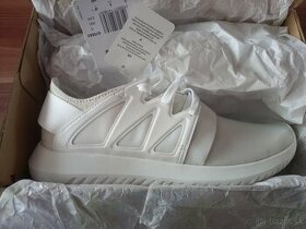 ADIDAS TUBULAR uk6 - 1