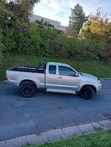 Toyota  Hilux 2007