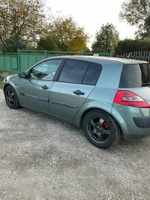 Renault Megane - 1