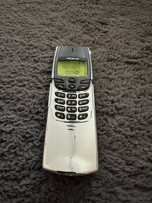 Nokia 8810