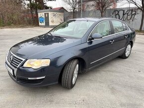 Volkswagen Passat 2.0 FSI Highline