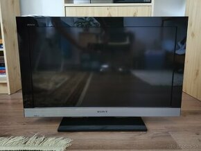Sony Bravia 32" LCD TV - 1