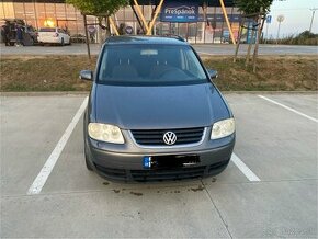 VW Touran - 1