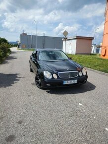 Predám Mercedes Benz E 280 W211 benzín